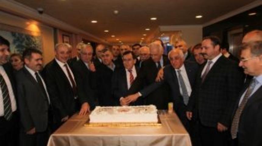 Ttso Yeni Yılı Pasta Keserek Karşıladı