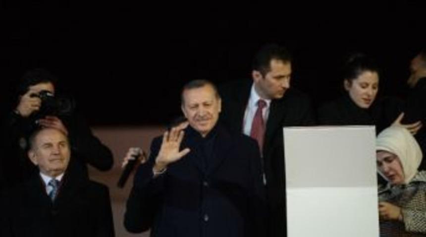 Emine Erdoğan'ı Ağlatan Karşılama