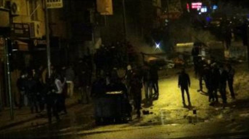Hatay'da Izinsiz G&ouml;steriye Polis M&uuml;dahale Etti