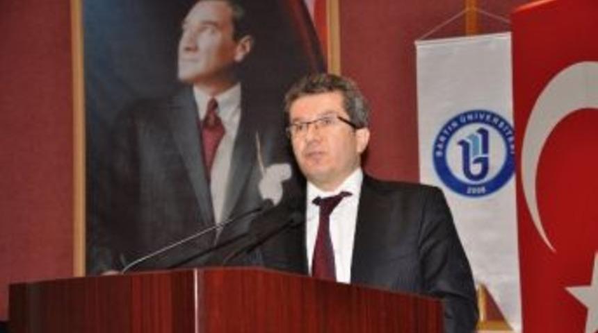 Mevlana Ve İnsan Hakları Konuşuldu