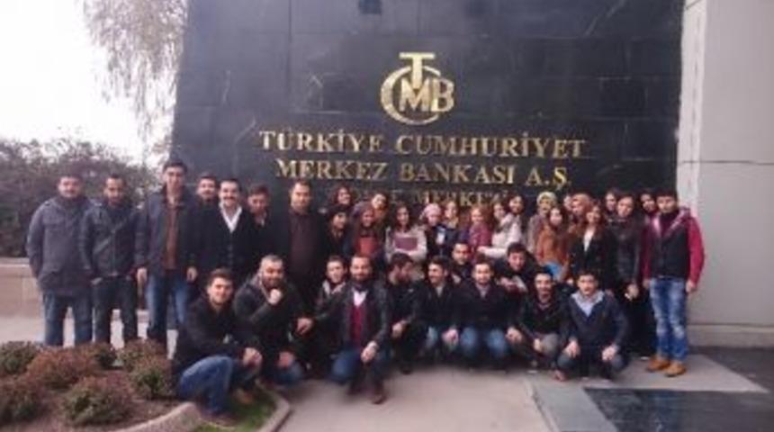 B&uuml; &Ouml;ğrencileri Merkez Bankasına Gezi D&uuml;zenledi