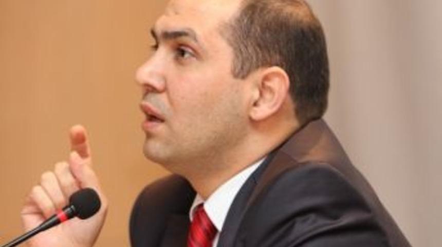 Bayburt Üniversitesi’nde “yök, Üniversiteler Ve Demokratikleşme” Konulu Konferans