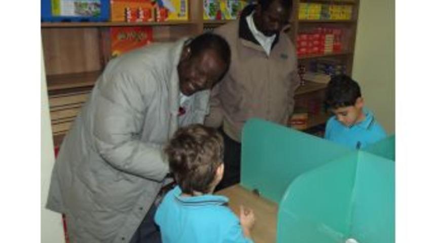 &Ccedil;ad T&uuml;rk Okulu &Ouml;ğretmenleri D&uuml;zce'de