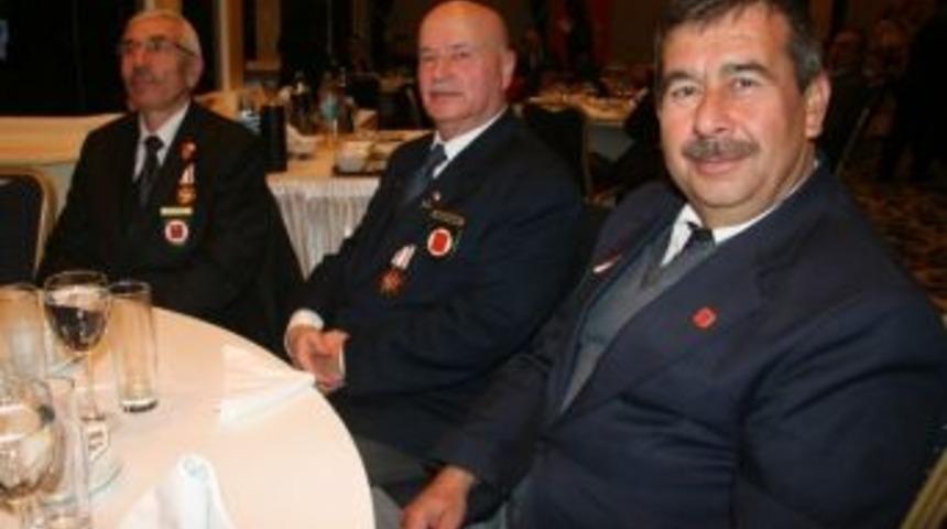 Şehit Yakınları Ve Gaziler Kahvaltıda Buluştu