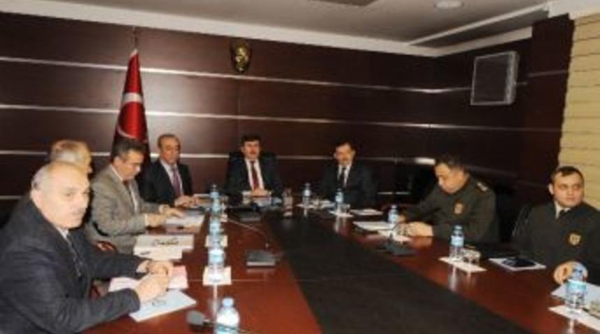 Trabzon&rsquo;da Trafik G&uuml;venlik Toplantısı Yapıldı