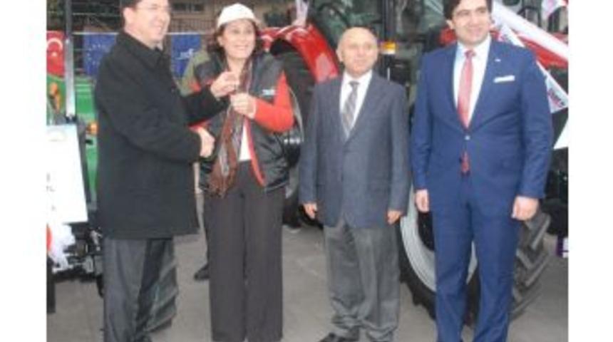 Aydın Tkdk, 21 &Uuml;reticiyi Trakt&ouml;r Sahibi Yaptı