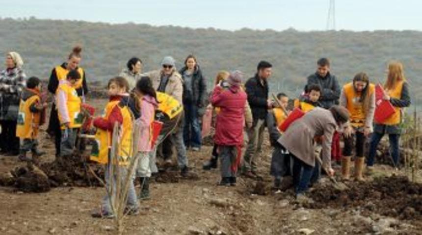 Balıkesir'de Kapatılan &Ccedil;&ouml;p Sahası Piknik Yeri Oluyor