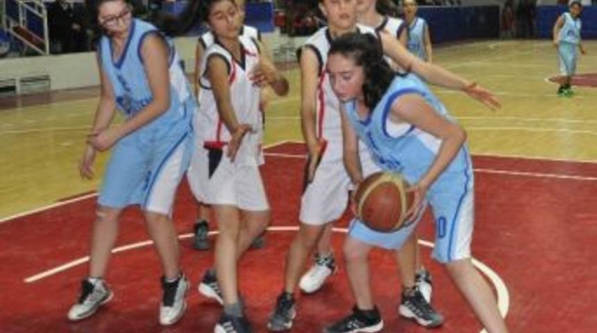Malatya Basketbol Ligi&rsquo;nde M&uuml;sabakalara Devam Edildi