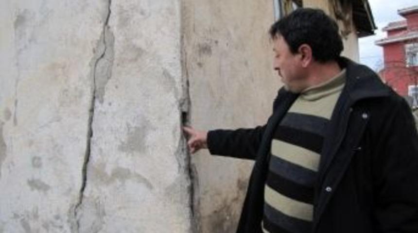 Karşıyaka Mahallesi Sakinlerinden Dinamit Tepkisi