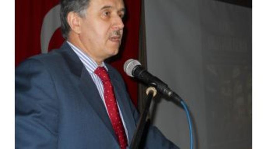 Prof. Dr. Aydüz: Namaz Kılan Esnaf Müşterisine Hassas Davranır