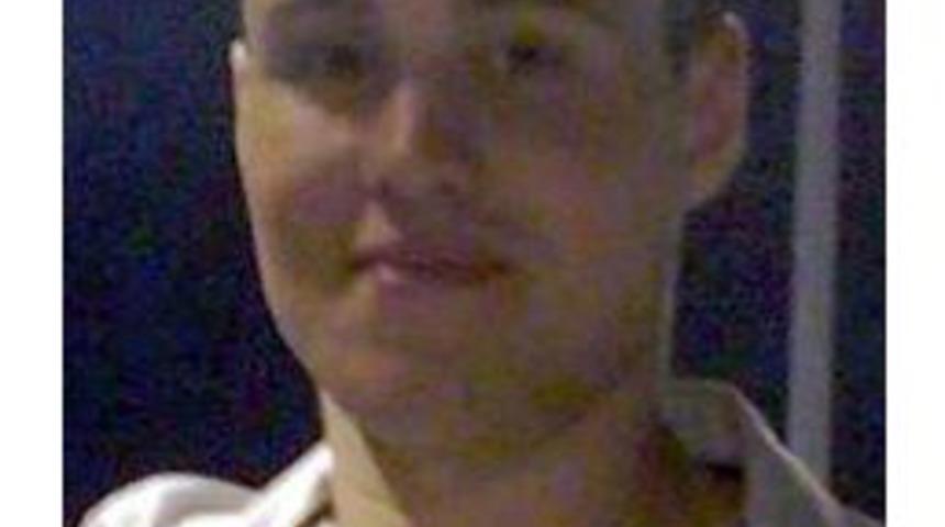 Piknik Alanında Kendini Astı