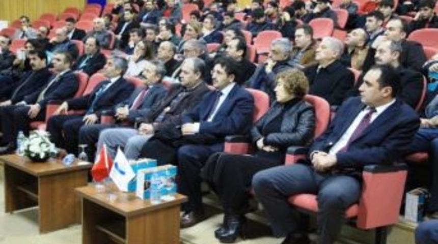 Akif, &Ouml;l&uuml;m&uuml;n&uuml;n 77&rsquo;nci Yıld&ouml;n&uuml;m&uuml;nde Aksaray'da Konferansla Anıldı