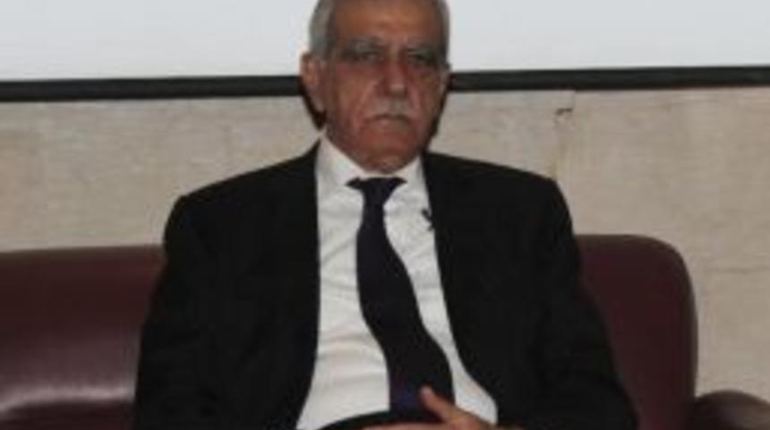 Ahmet T&uuml;rk'ten G&uuml;ndeme İlişkin Değerlendirme