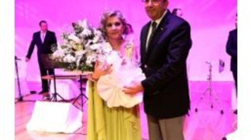 Şehitkamil Belediyesi&rsquo;nden Ayşe Taş Konseri