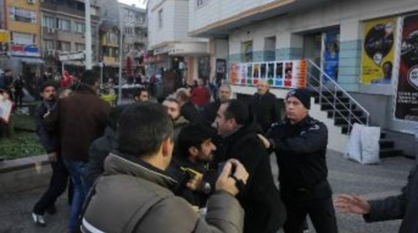 Yalova'da &Uuml;lk&uuml;c&uuml;lerle Bdp'liler Arasında Gerginlik