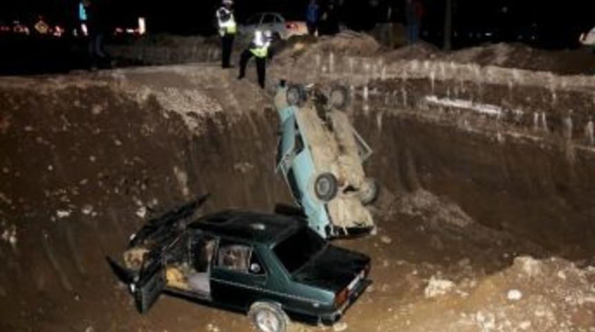 2 Ara&ccedil; Birden &Ccedil;ukura U&ccedil;tu: 5 Yaralı