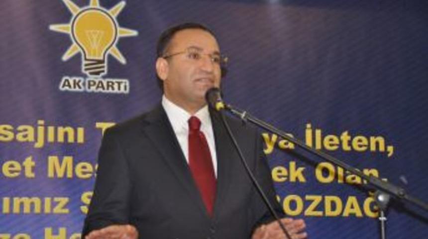 Bozdağ: Hukukla Ilgili Yanlışlıklar Olabilir, D&uuml;n Oldu Bug&uuml;n Oldu
