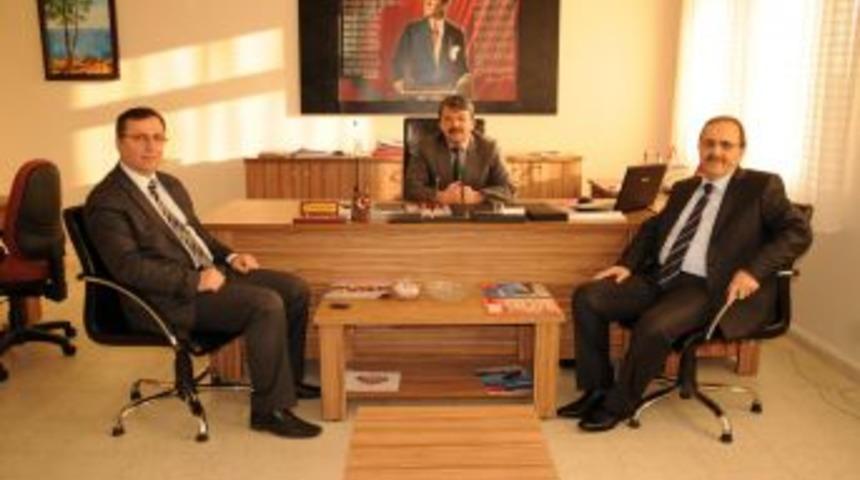 Eğitimci Başkandan Eğitim Kurumlarına Destek