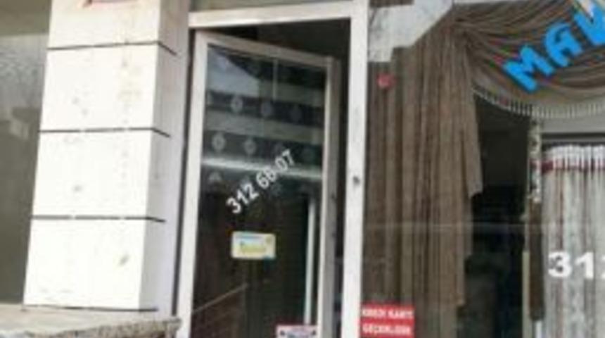 (&ouml;zel Haber) Alarmı Susturan Hırsızlar Perde &Ccedil;aldı