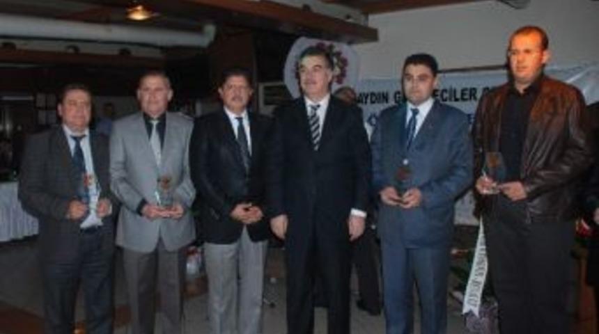 Agc 2013 Yılı Basın &Ouml;d&uuml;lleri Başvuru S&uuml;resi Uzatıldı