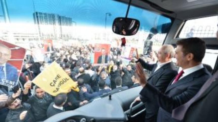 Kılı&ccedil;daroğlu'nu Sarıg&uuml;l Ve Partililer Karşıladı