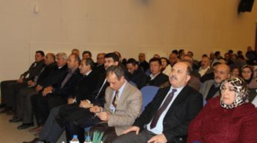 Yazar Yalsızu&ccedil;anlar: Mehmet Akif Ersoy&rsquo;u Anlattı