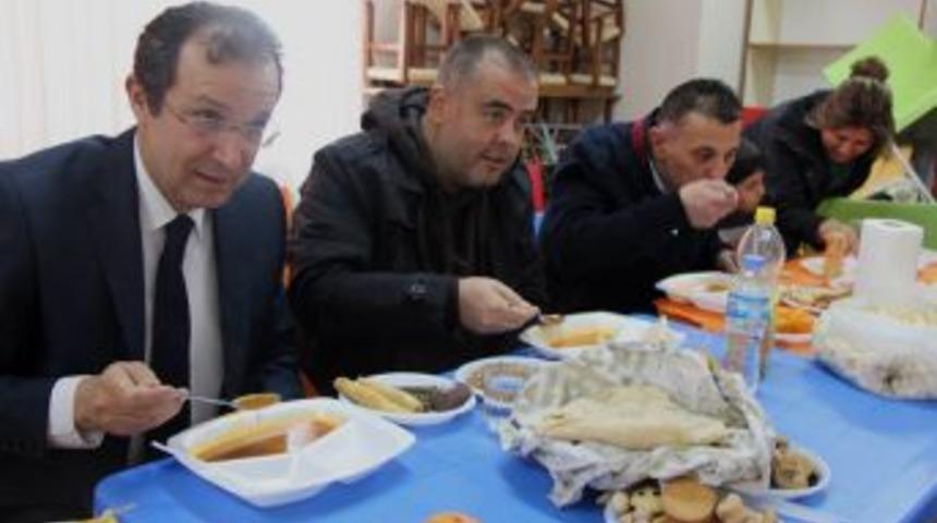 Tarhana &Ccedil;orbalı Kutlama