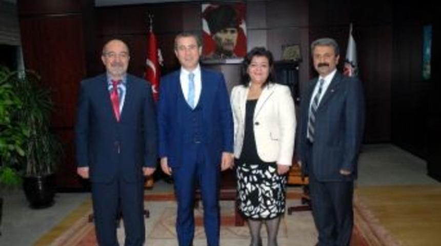 B&ouml;lgesel Turist Rehberleri Odası&rsquo;ndan Gto Başkanı Bartık&rsquo;a Ziyaret