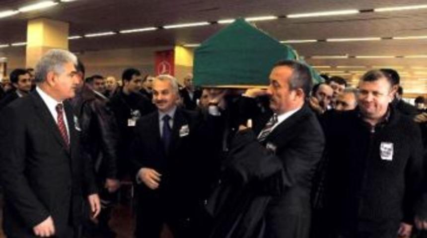 Thy &Ccedil;alışanı İ&ccedil;in Genele M&uuml;d&uuml;rl&uuml;kte T&ouml;ren D&uuml;zenlendi