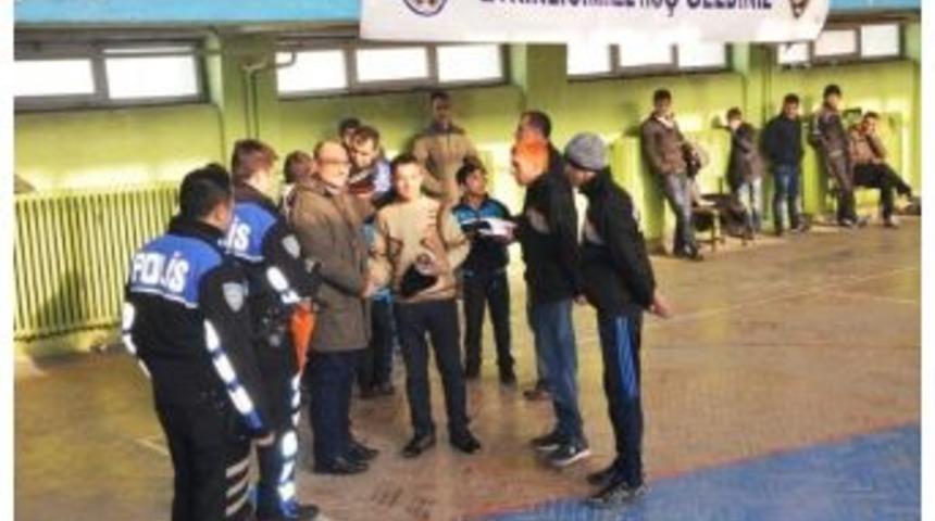 Muş&rsquo;ta &lsquo;g&uuml;venli Yarınlara Koşuyorum&rsquo; Projesi
