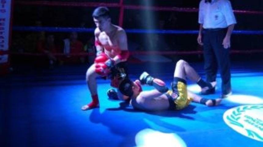 Tatvan Muaythai 7. Ayak M&uuml;sabakalarına Ev Sahipliği Yaptı