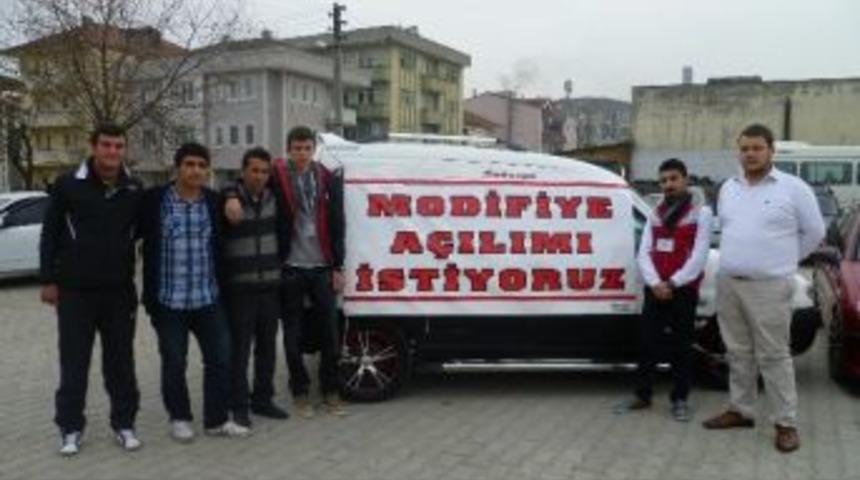 Modifiye Ara&ccedil; Sahiplerinden Sessiz Eylem