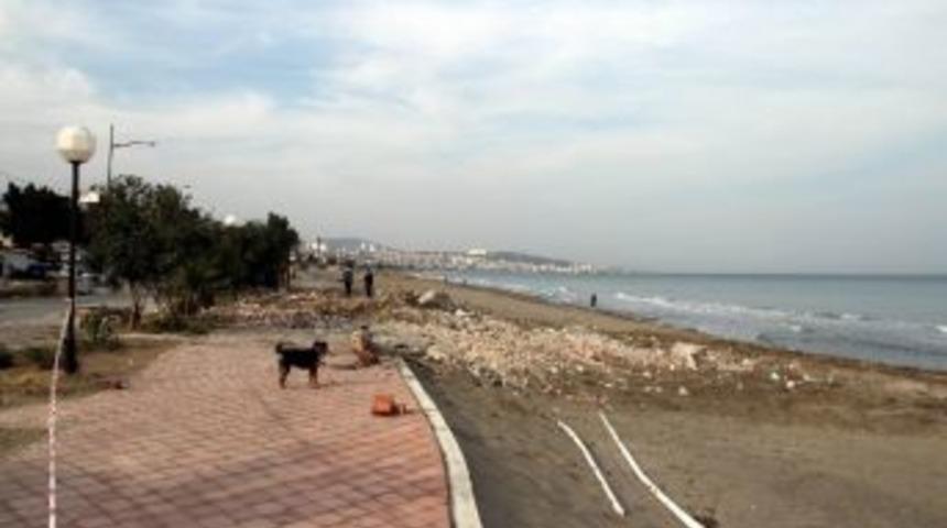 Plaj Karakolu Yıkıldı