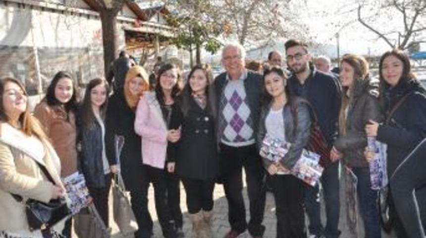 Posbıyık Ve Demirtaş &Uuml;niversitelilerle Bir Araya Geldi