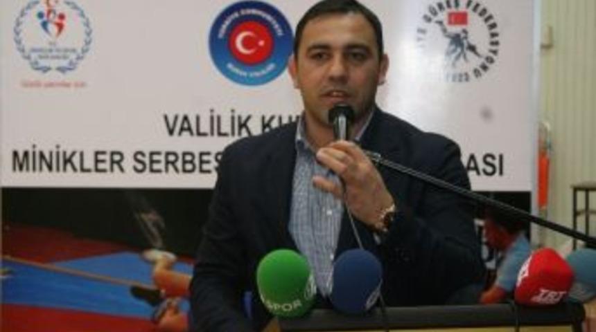 Hamza Yerlikaya: &ldquo;başaran Ve &Ccedil;alışan Milli Takımda Yer Alır&rdquo;
