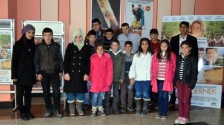 &Ccedil;ayırlılı Kaynaştırma &Ouml;ğrencileri Erzincan&rsquo;ı Gezdi
