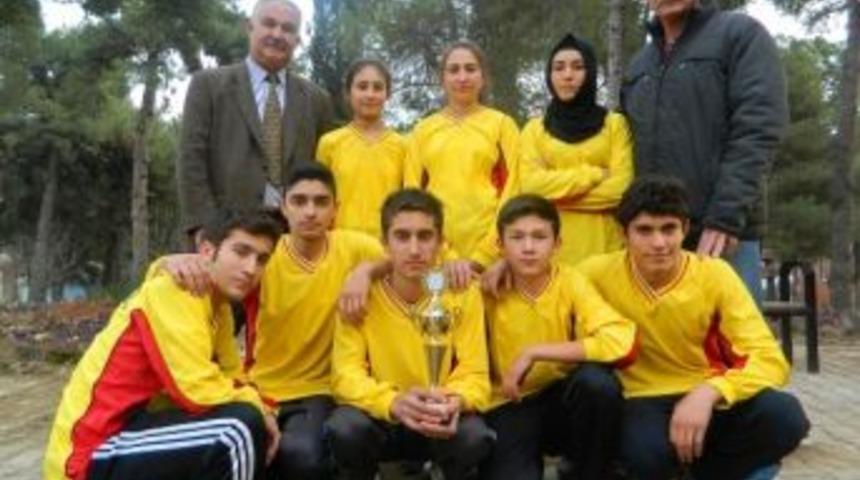 Yunus Emre Anadolu Lisesi İl &Uuml;&ccedil;&uuml;nc&uuml;s&uuml;