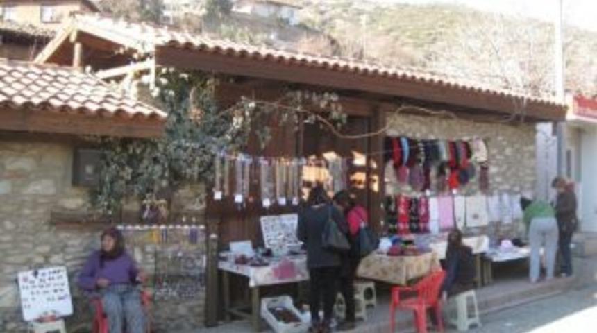 Yılın Son G&uuml;neşli Pazarı, İ&ccedil; Turizme Yaradı