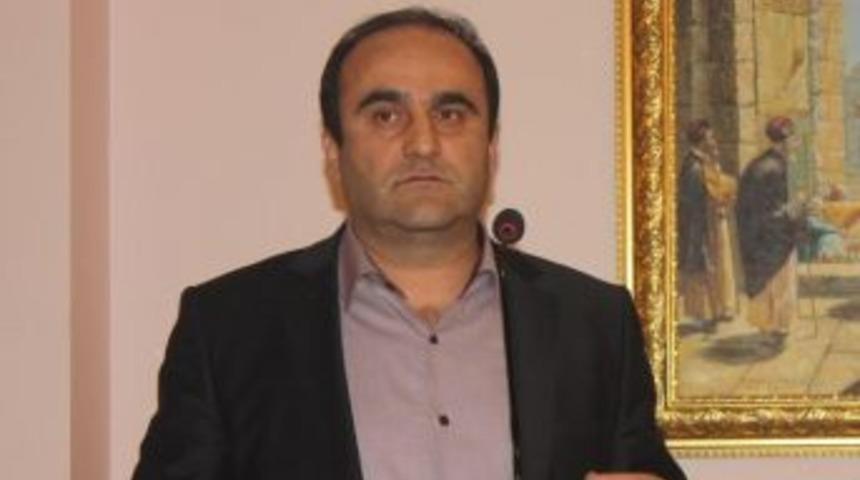 Milletvekili B&uuml;nyamin &Ouml;zbek "b&ouml;yle Hizmet Olmaz"