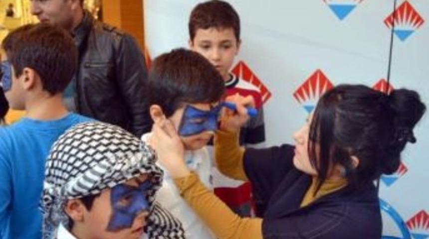 &Ouml;ğrenciler Piazza&rsquo;da Şanlıurfa'yı Tanıttı