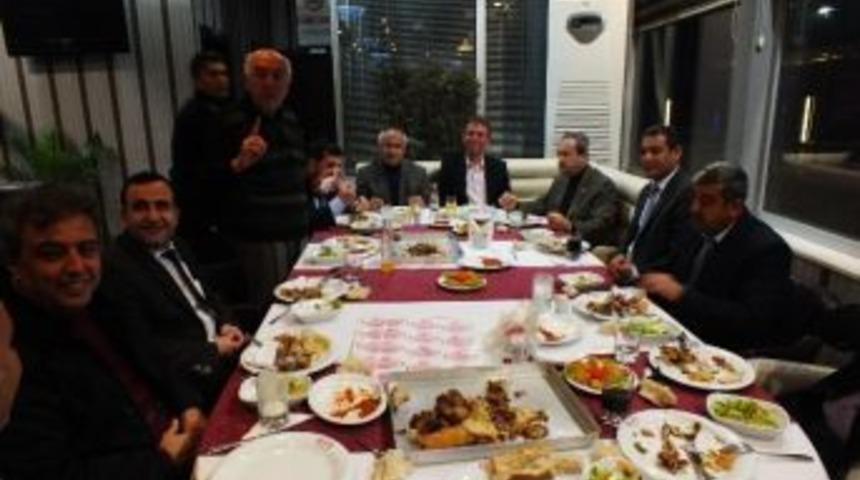 Bu Da Tiritli Erke&ccedil; Eti