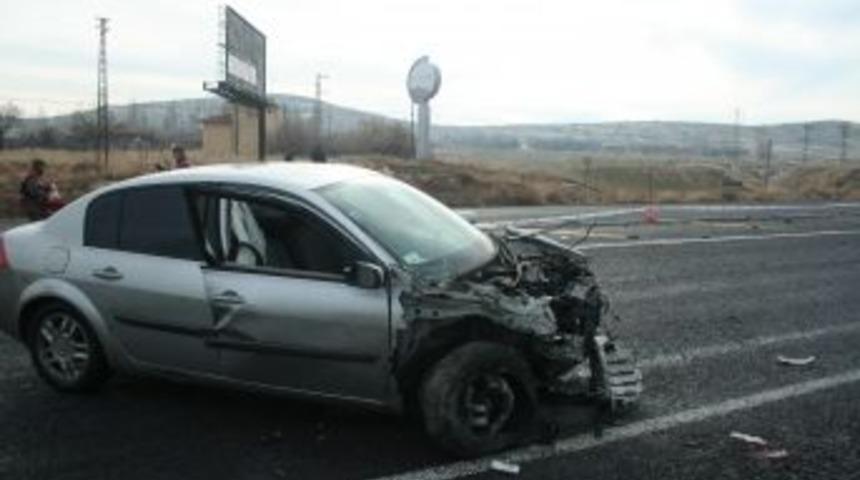Nevşehir&rsquo;de Trafik Kazası: 1 &Ouml;l&uuml;, 3 Yaralı