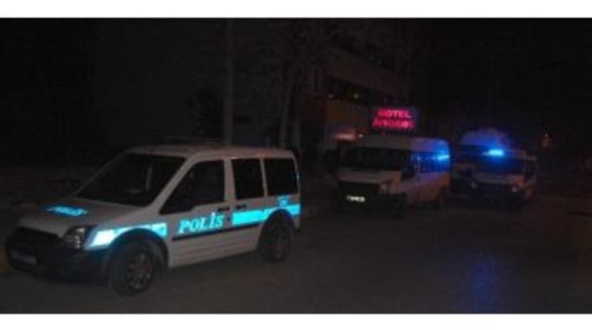 Yolunu Kaybeden Kadın Otele Sığındı