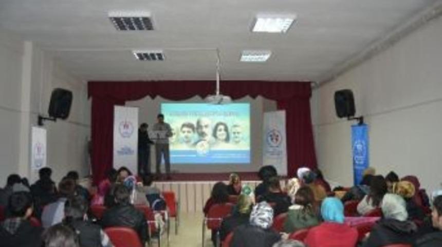 Van Gen&ccedil;lik Merkezi&rsquo;nden &lsquo;mehmet Akif'i Anma Programı