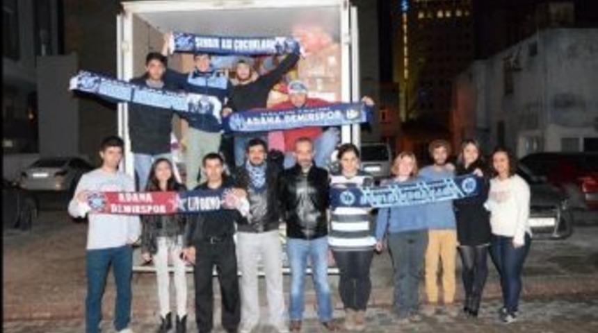 &ldquo;mavi Kamyon&rdquo; Van'a Gitti