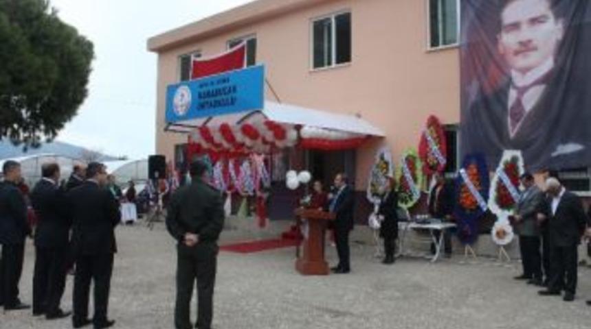 Domates Biber Paraları İle Yapılan Okul Hizmete Girdi