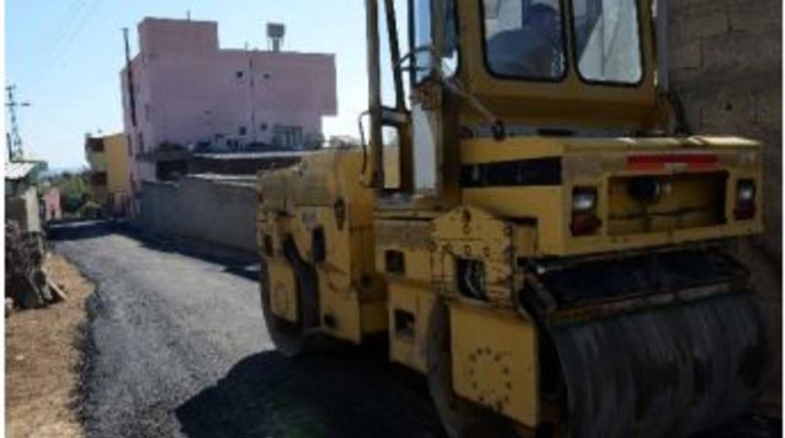 B&uuml;y&uuml;kşehir Belediyesi Tarsus'da 65 K&ouml;y Yolunu Asfaltladı