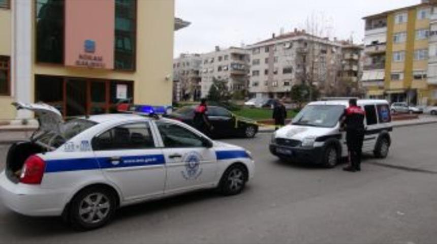 Silahlı Saldırgan 500 Metre Ka&ccedil;abildi