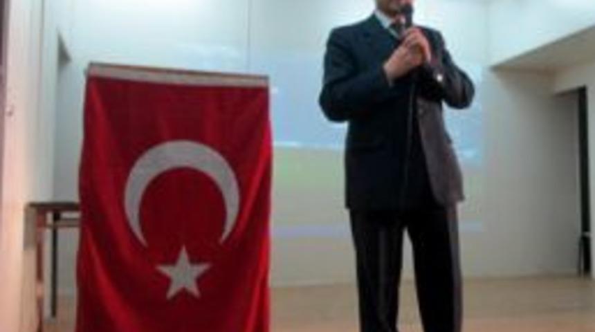 'Eşinize G&ouml;stereceğiniz Sevgi Ve Saygı Ile G&ouml;nl&uuml;n&uuml; Fethedin'