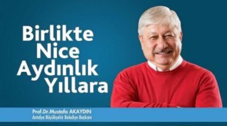 Başkan Akaydın Vatandaşların Yeni Yılını Kutladı